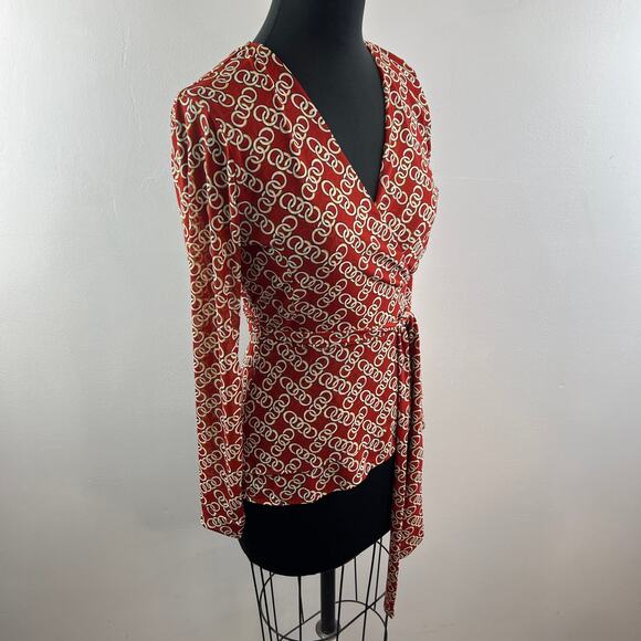 CABI Red White Top Stretch Signet Chain Ringleader Wrap Tie Plunge Neck Size XS - Picture 5 of 12